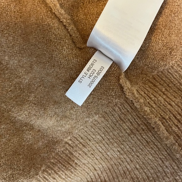 J.Crew Rollneck Sweater Size XS Brown in Super-soft Yarn BD613 - Picture 8 of 8